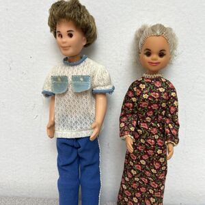 Vintage 1973 Sunshine Family Dolls Grandma & Boy Doll Mattel, READ